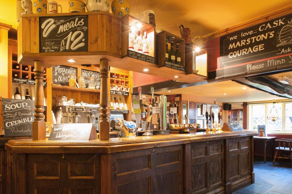 Swan, Thatcham By Marston'S Inns 외부 사진